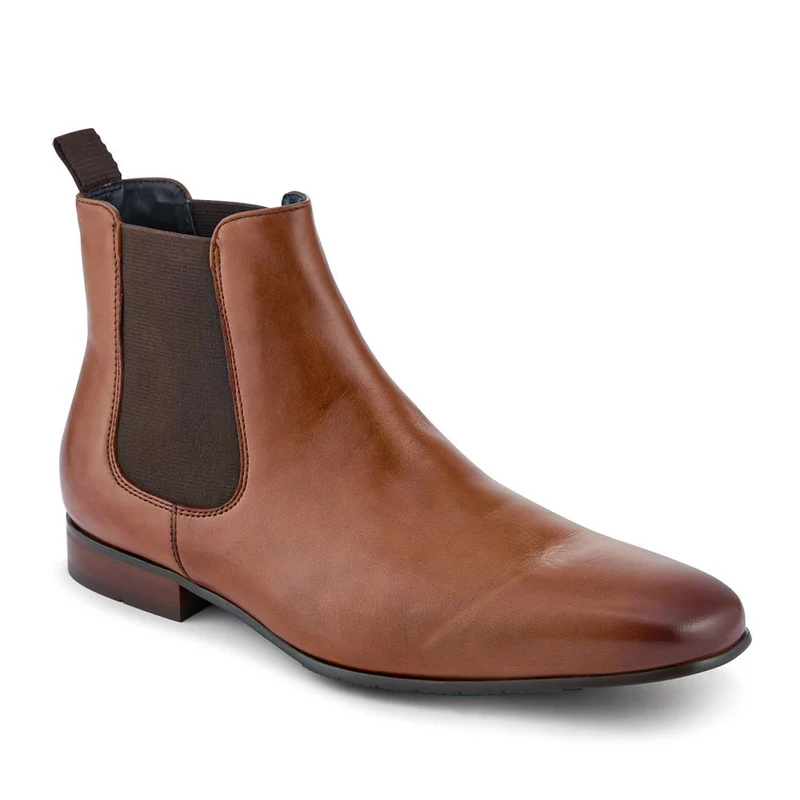 Leather Pointed-Toe Chelsea Boots - FAIRFORD / 328 630