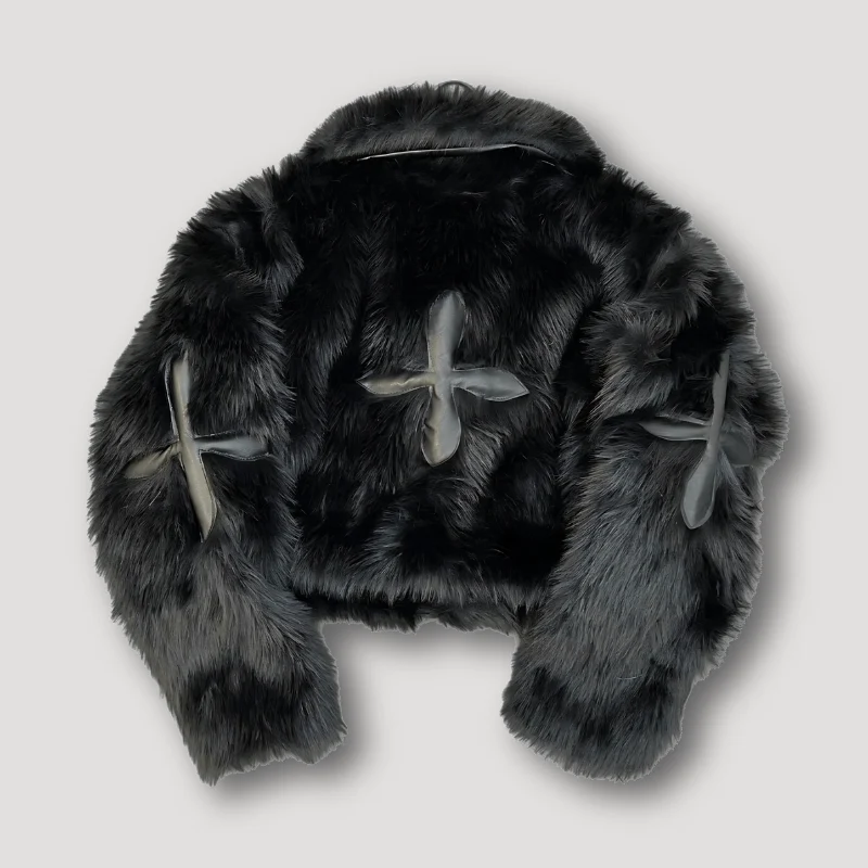 Kory | Cropped Faux Plüsch Flauschiger Pelz Kreuz-Patchwork Jacke
