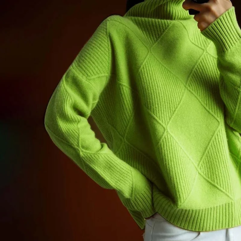 Lena | Damen Turtleneck Sweater Oversized Strickpullover mit Rautenmuster