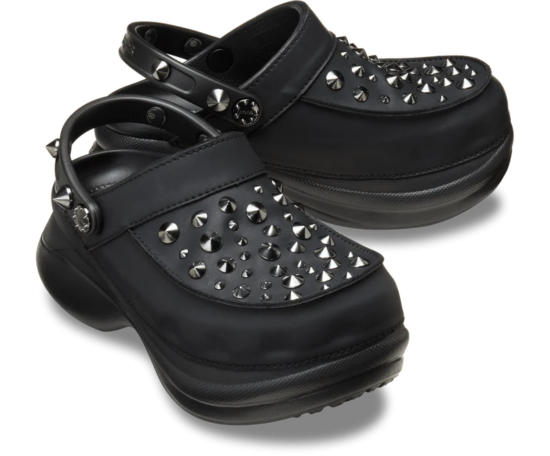 CROCS Unisex Bae Nieten-Clog | Schwarz