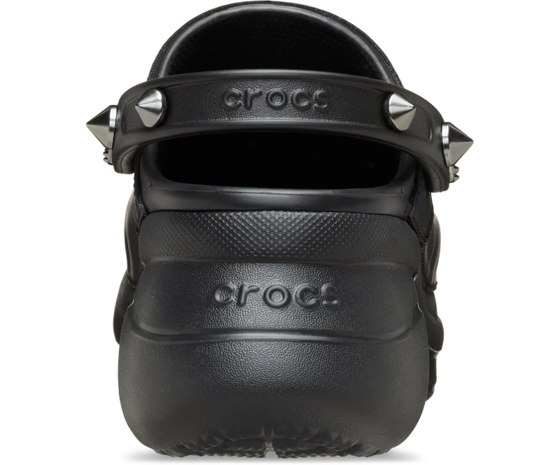CROCS Unisex Bae Nieten-Clog | Schwarz