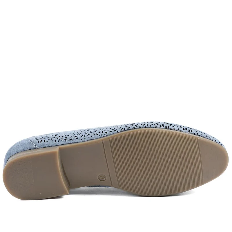 Wide Fit Laser Cut Slip On Shoes - WK43013 / 329 000 - Light Blue