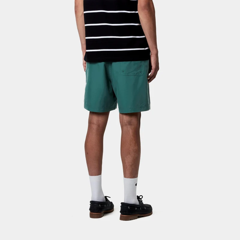 Carhartt WIP Herren Chase Badeshorts | Regenwald