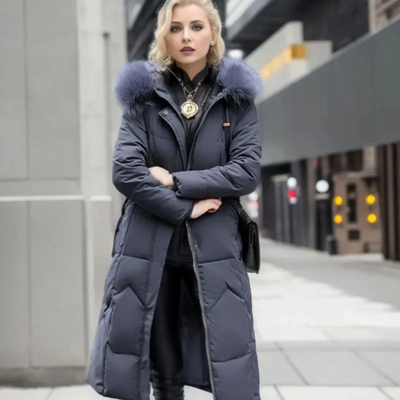 Clara | Damen Langer Daunen-Steppmantel mit Kragen Fellkapuze Wintermantel