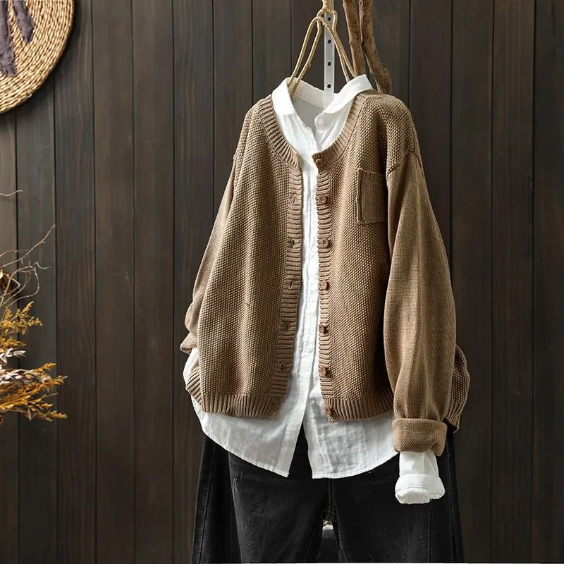 Kerstin | Damen Übergroße Strickjacke mit Knöpfen