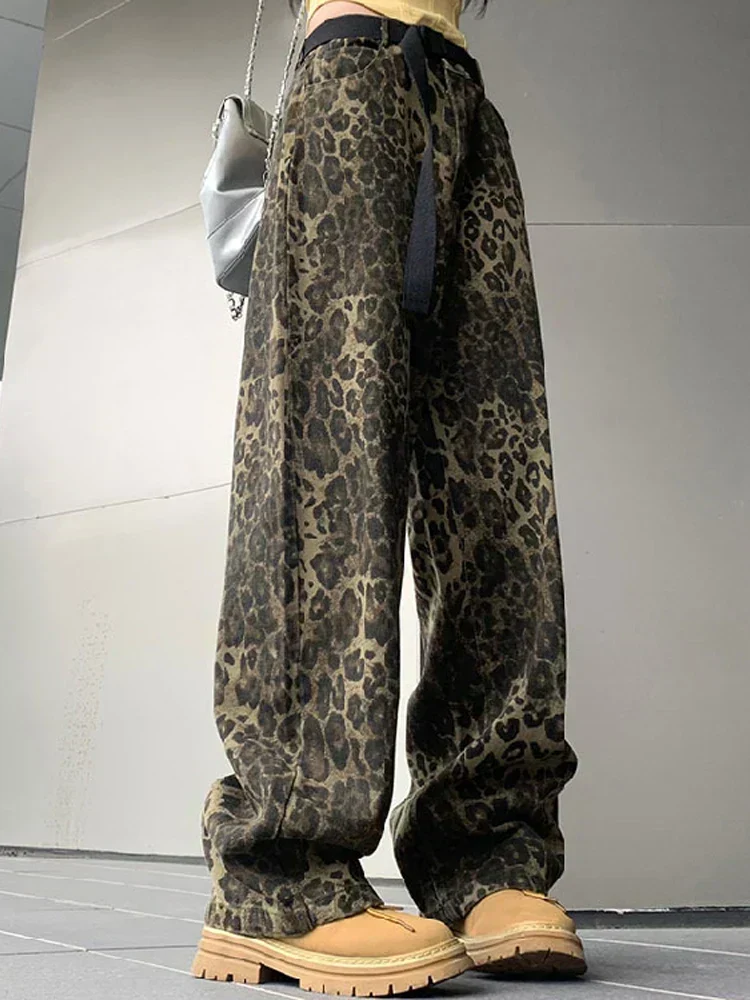 Anja | Damen Weit Geschnittene Jeans mit Leopardenmuster