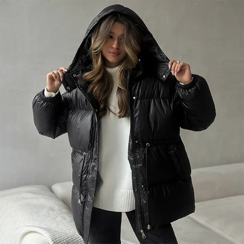 Pauline | Winter-Steppjacke für Damen mit Kordelzug und Glanzfinish
