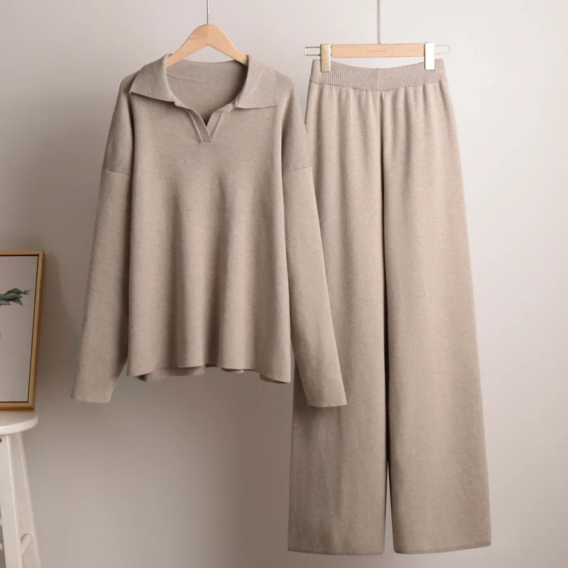 Damen Lounge Set mit Weitbein Hose und Polo Pullover