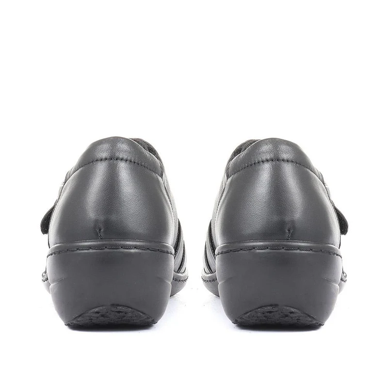 Handmade Leather Shoe with One Touch Strap - HSHAK1806 / 146 045 - Black