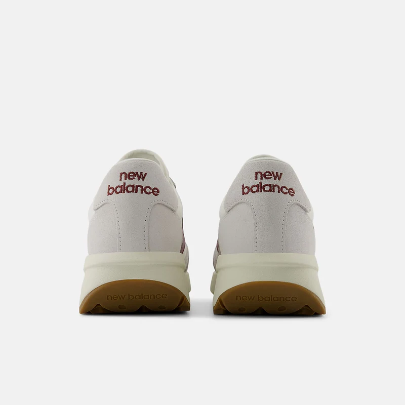 New Balance Unisex 370 Trainer | Meersalz-Karmesinrot