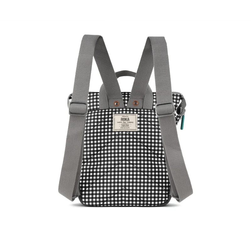 ROKA Bantry Kleine Tasche aus recyceltem Canvas mit schwarzem Vichy-Karo