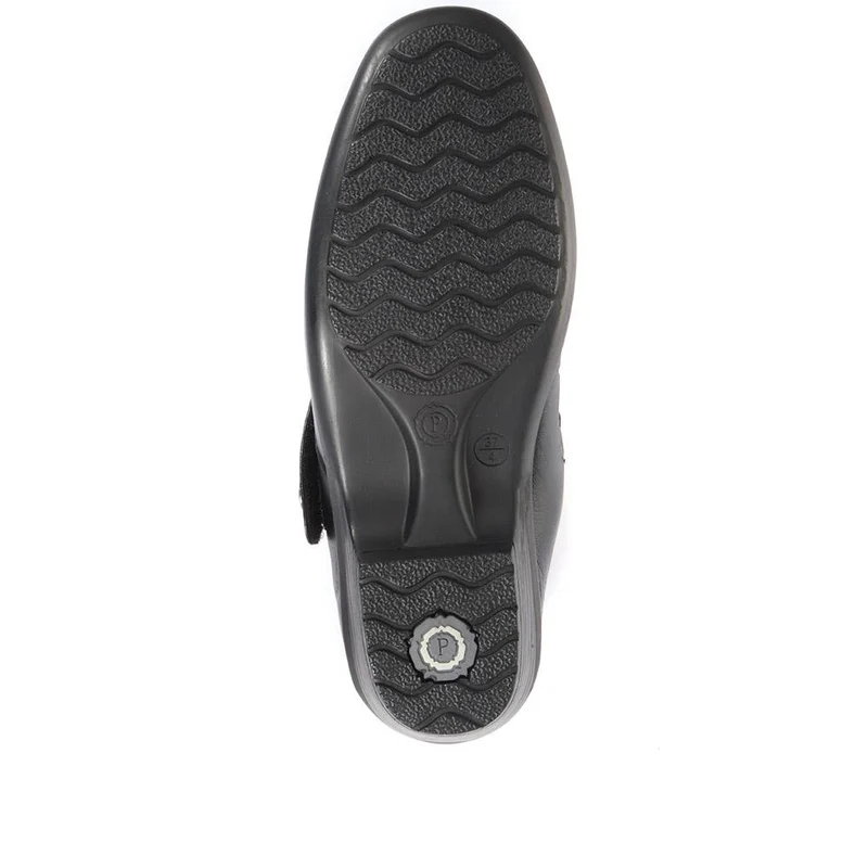 Leather Mary Janes - HSKEMP1813 / 146 313 - Black