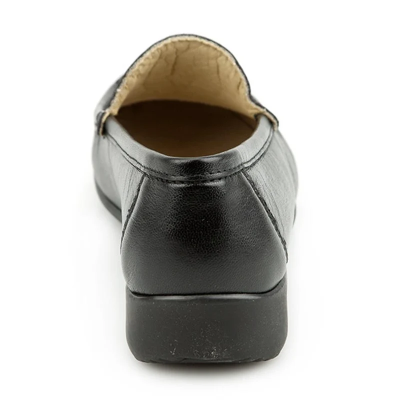 Leather Tassel Loafers - CONT25000 / 309 198 - Black