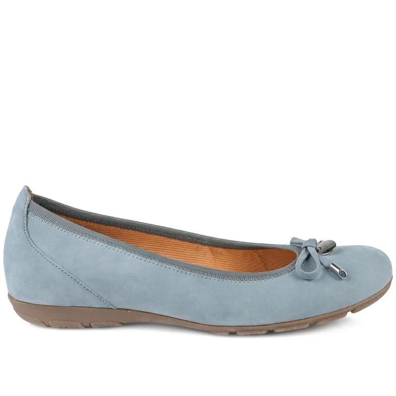 Gabor All Leather Pumps With Bow Detail - GABC44506 / 330 271 - Denim