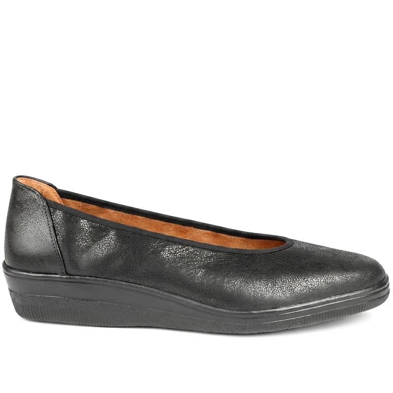 Gabor Wide Fit Leather Chunky Sole Pumps - GABC44510 / 330 265 - Black Croc
