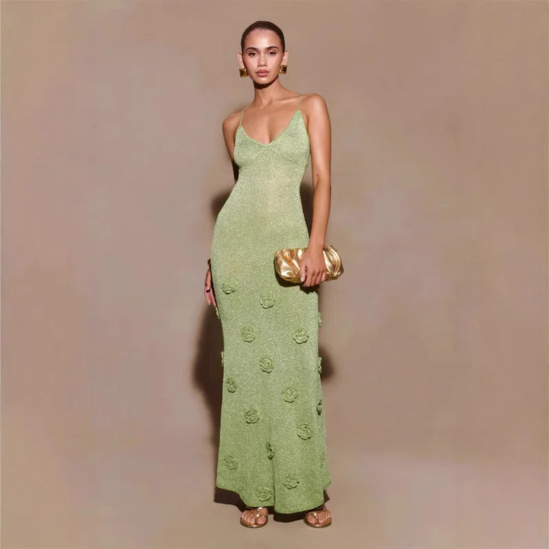 Damen Häkelkleid mit floralen Pailletten ideal für den Frühling