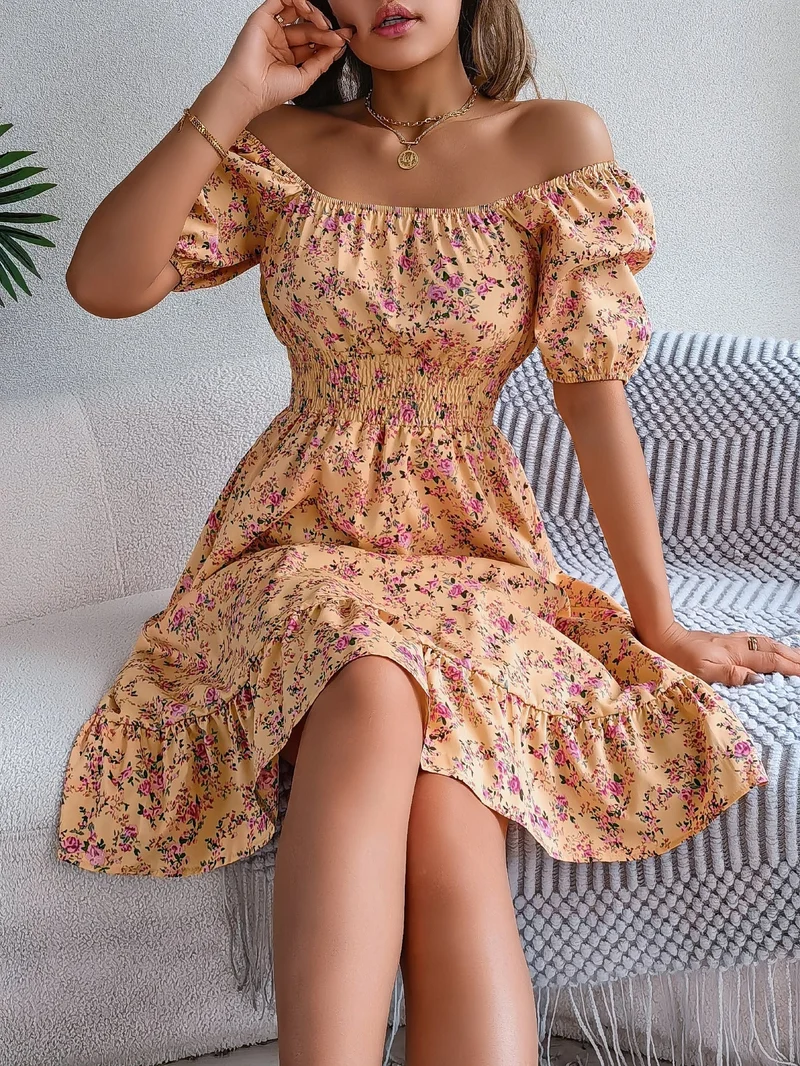 Blumenprint Kleid mit quadratischem Ausschnitt Rüschen und hoher Taille