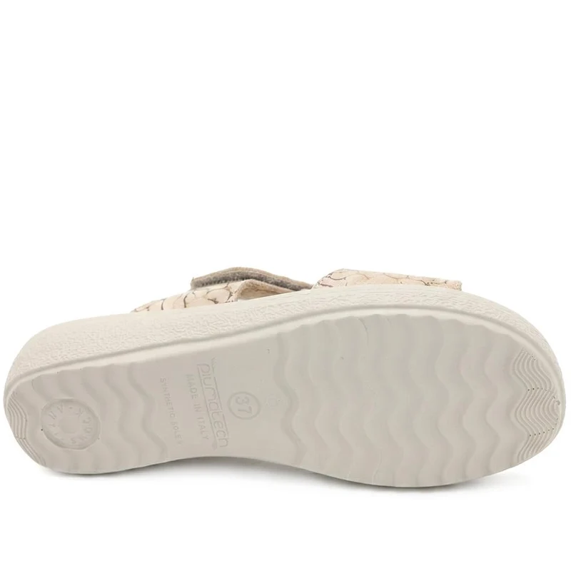 Fly Flot Adjustable Fit Mule Sandals - FLY43016 / 328 652 - Beige