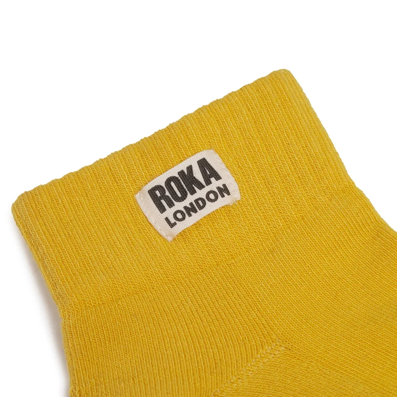 ROKA Wembley Kurze Socken aus Bio-Baumwolle - Sommergelb