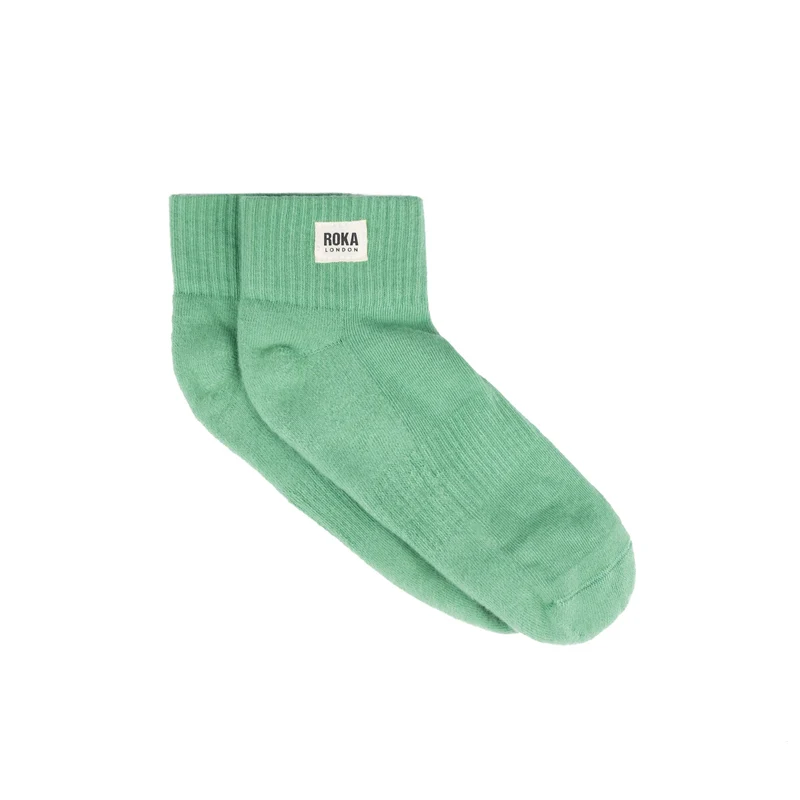 ROKA Wembley Kurze Socken aus Bio-Baumwolle - Matcha