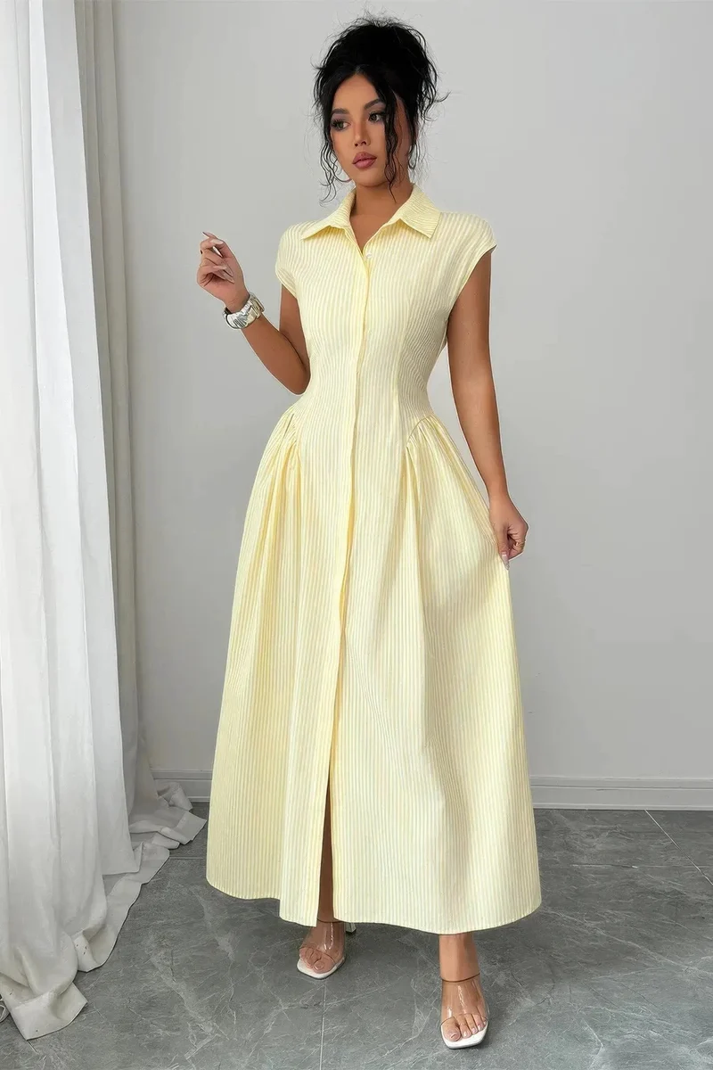 Damen langes Kleid mit Kragen kurzen Ärmeln und Taillenraffung