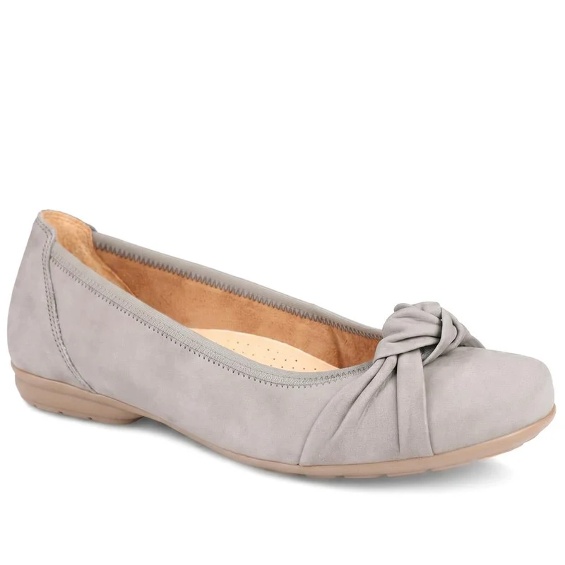 Gabor Wide Fit Leather Heeled Pumps - GABC44509 / 330 264 - Taupe