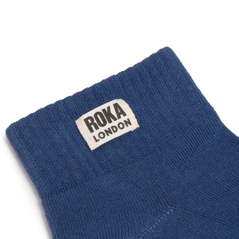 ROKA Wembley Kurze Socken aus Bio-Baumwolle - Küstenblau