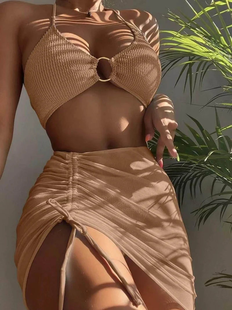 Unifarbenes dreiteiliges Halfterneck Bikini Set