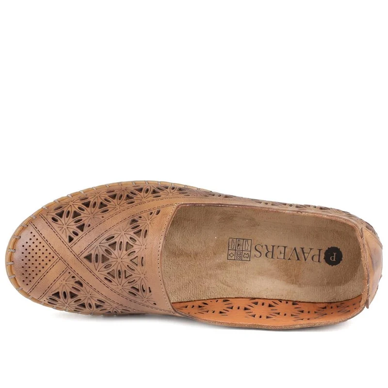 Leather Laser Cut Pumps - KARY43001 / 328 826 - Tan