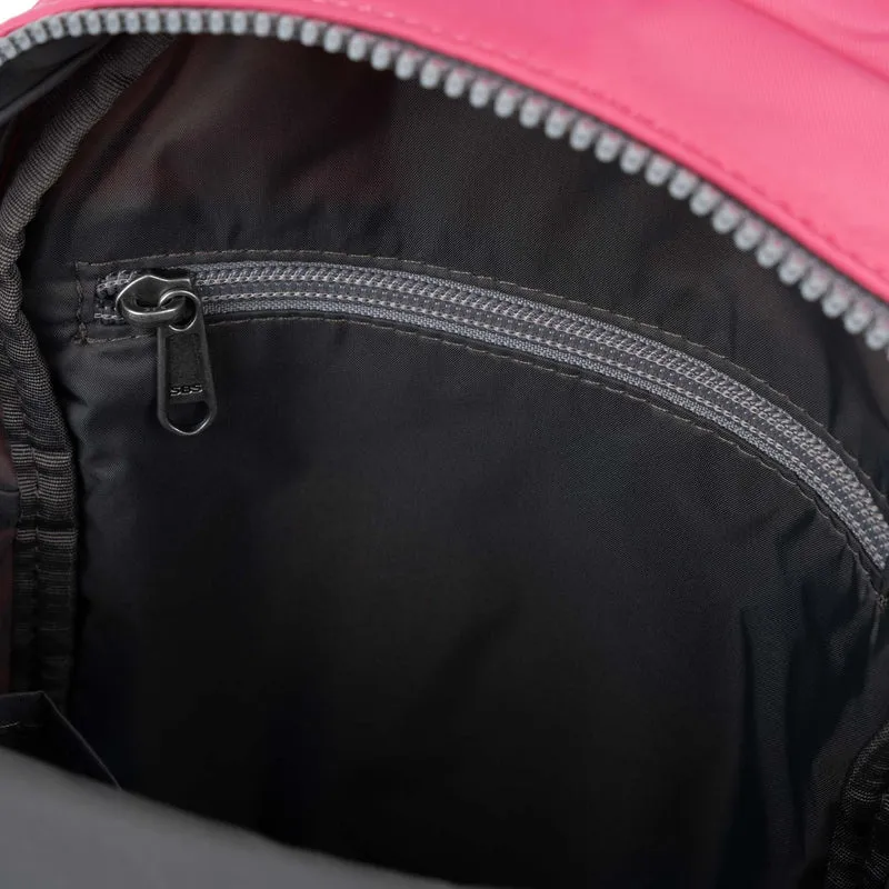 ROKA Willesden Große Tasche aus recyceltem Nylon – Barock