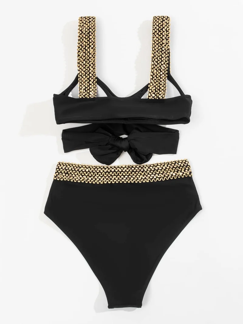 Hoch tailliertes Bikini mit goldenen Kreuz Trägern