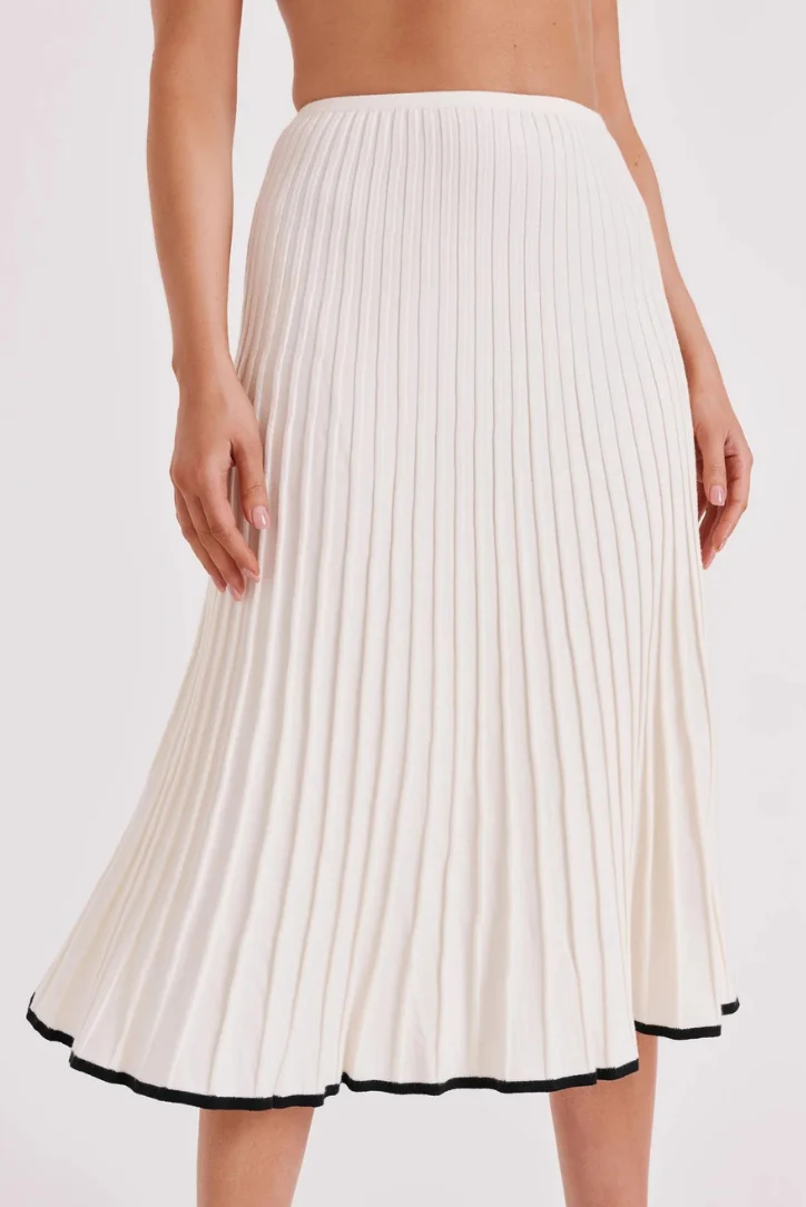 Elena Strick Midi Set mit Rock und Cardigan