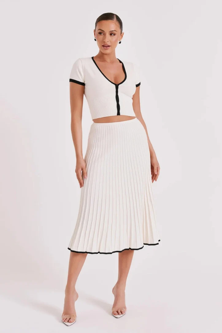 Elena Strick Midi Set mit Rock und Cardigan