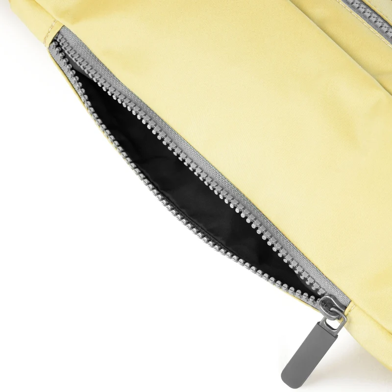 ROKA Jubilee Medium Tasche aus recyceltem Nylon - Citron
