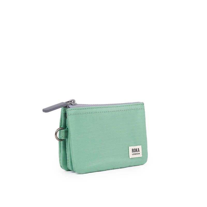 ROKA Carnaby Kleine Matcha-Geldbörse aus recyceltem Nylon-Ripstop