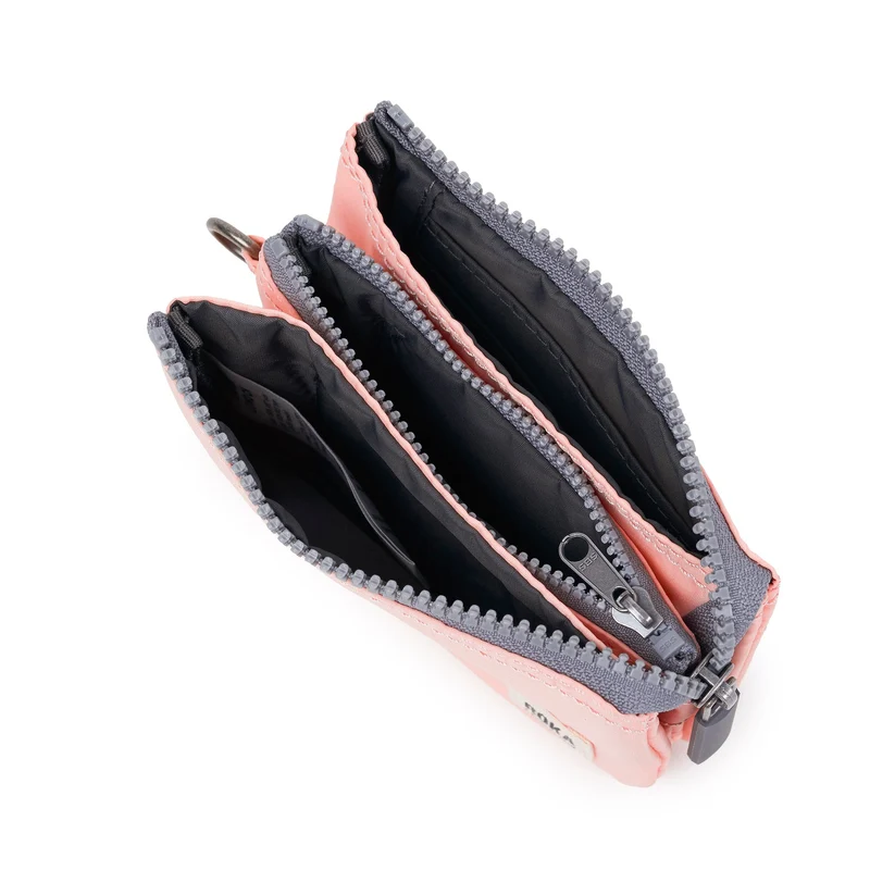 ROKA Carnaby Kleine Geldbörse aus recyceltem Nylon-Ripstop von English Rose