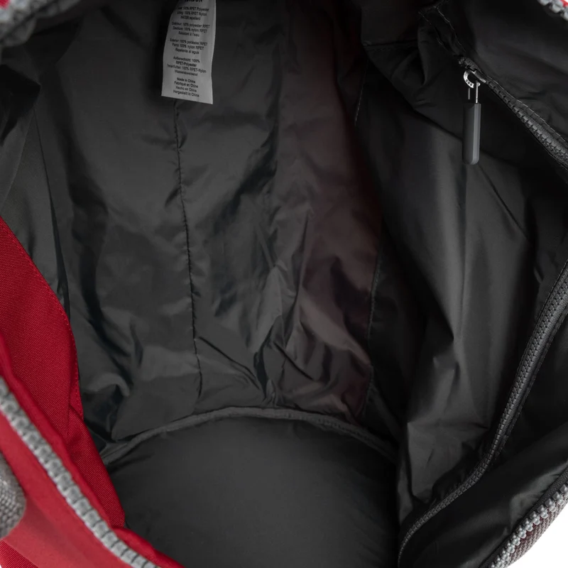 ROKA Heathrow Große Tasche aus recyceltem Canvas - Marsrot