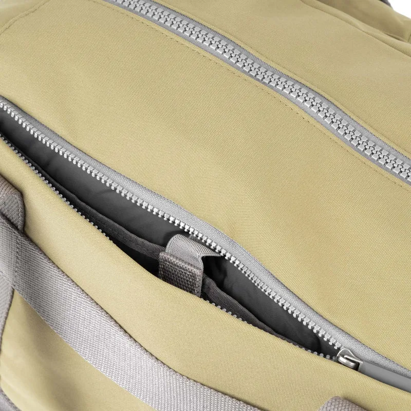 ROKA Große Tasche Gatwick aus recyceltem Canvas - Khaki