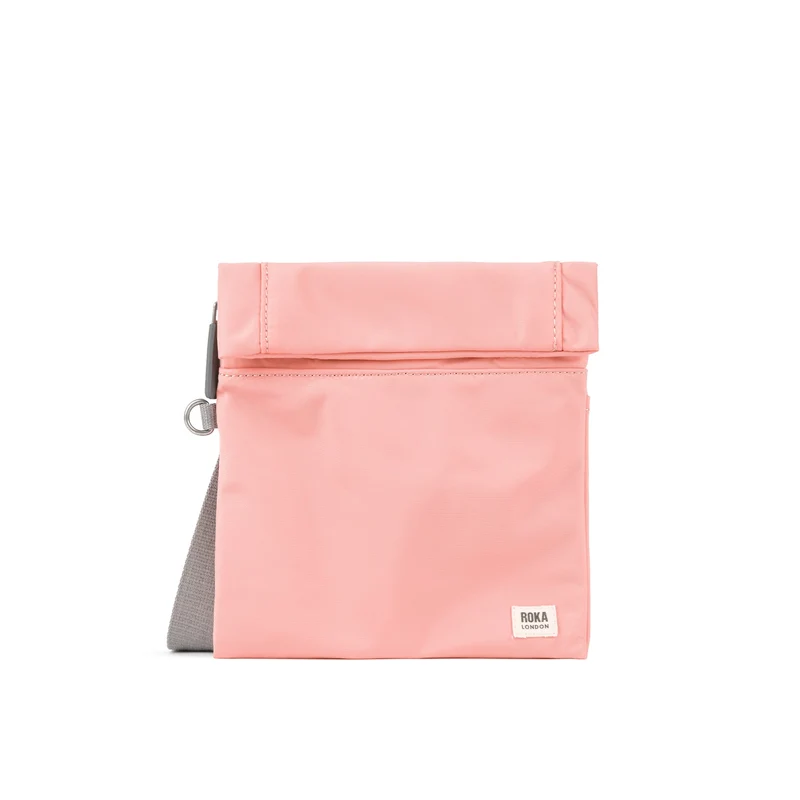 ROKA Kleine Stratford-Tasche aus recyceltem Nylon – Punch
