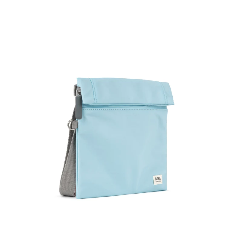 ROKA Kleine Stratford-Tasche aus recyceltem Nylon - Canal