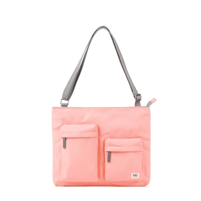ROKA Mittelgroße Tasche Moorgate M aus recyceltem Nylon - Punch