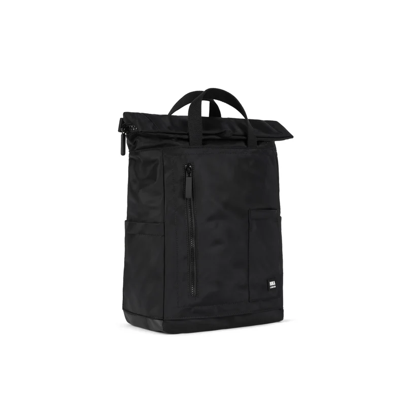 ROKA All Black Camden P Medium Tasche aus recyceltem Nylon - Schwarz