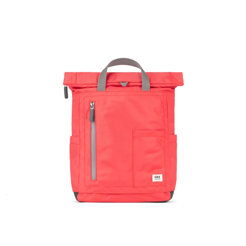 ROKA Camden P Mittelgroße Tasche aus recyceltem Nylon - Mohnblume
