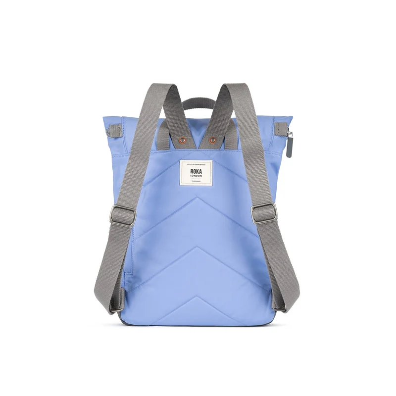 ROKA Camden P Mittelgroße Tasche aus recyceltem Nylon - Jacaranda