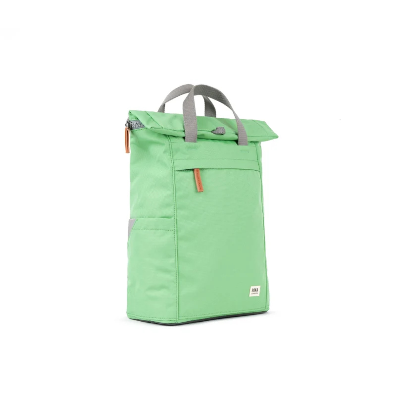 ROKA Finchley Eine mittelgroße Tasche aus recyceltem Canvas in Pfefferminzgrün