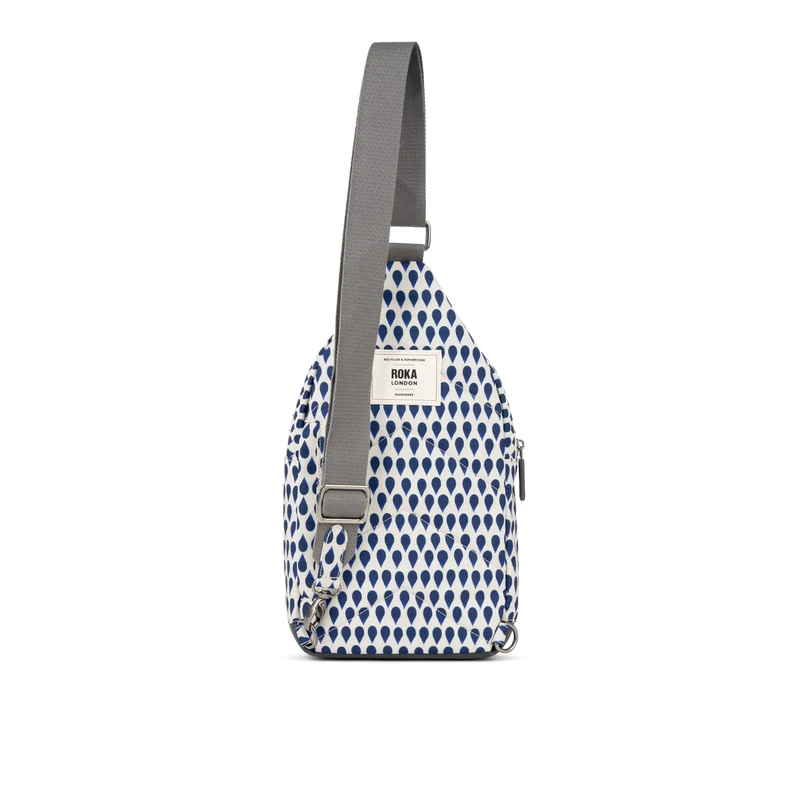 ROKA Willesden B Denim Rain Große Tasche aus recyceltem Canvas