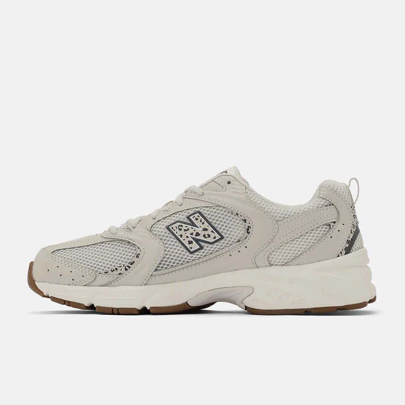 New Balance Unisex 530 Fashion Sneakers - Mondstrahl / Meersalz