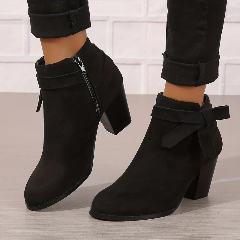 Lea | Elegante Und Moderne Stiefeletten Mit Schleifen-Detail