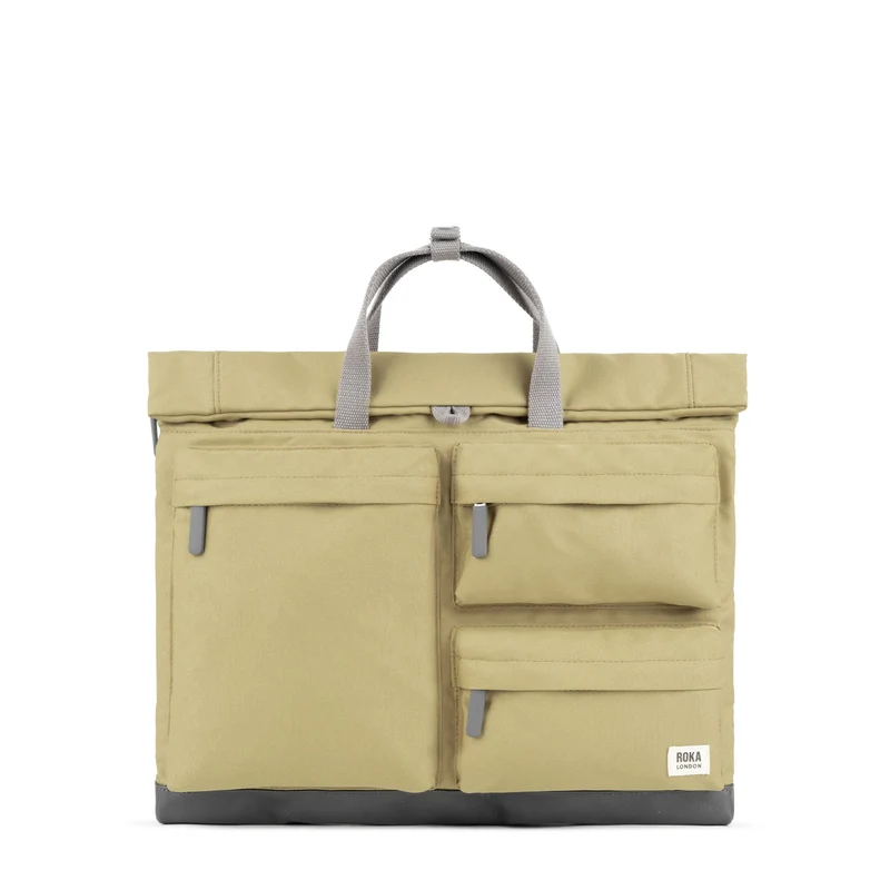 ROKA Blackfriars M Khakifarbene Tasche aus recyceltem Canvas