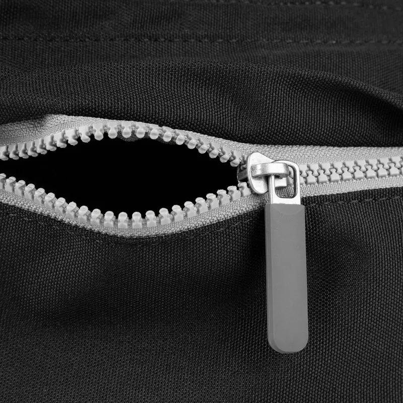 ROKA Blackfriars M Ash Tasche aus recyceltem Canvas